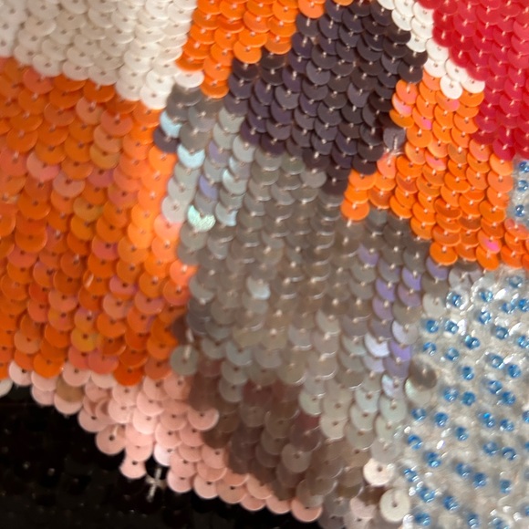 Fabulous sequined top from Chinese designer Shanghai Tang. Side zip. Size 8. - Picture 4 of 6